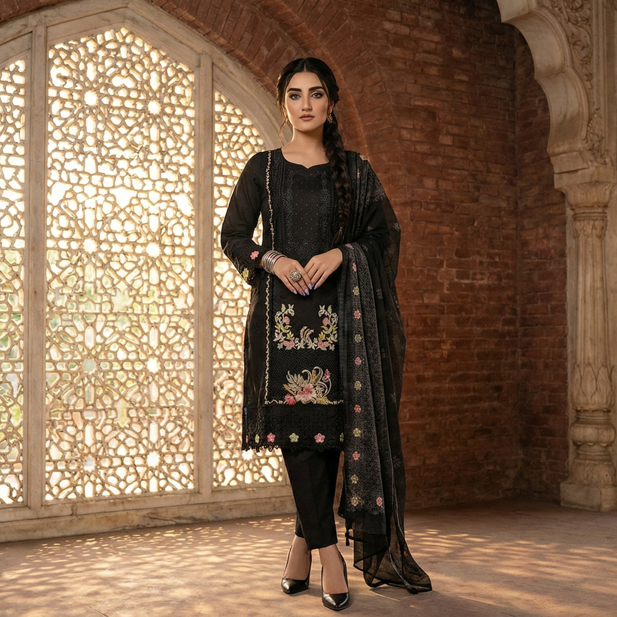 Eclipse Floral: Embroidered 3-Piece Cotton Lawn