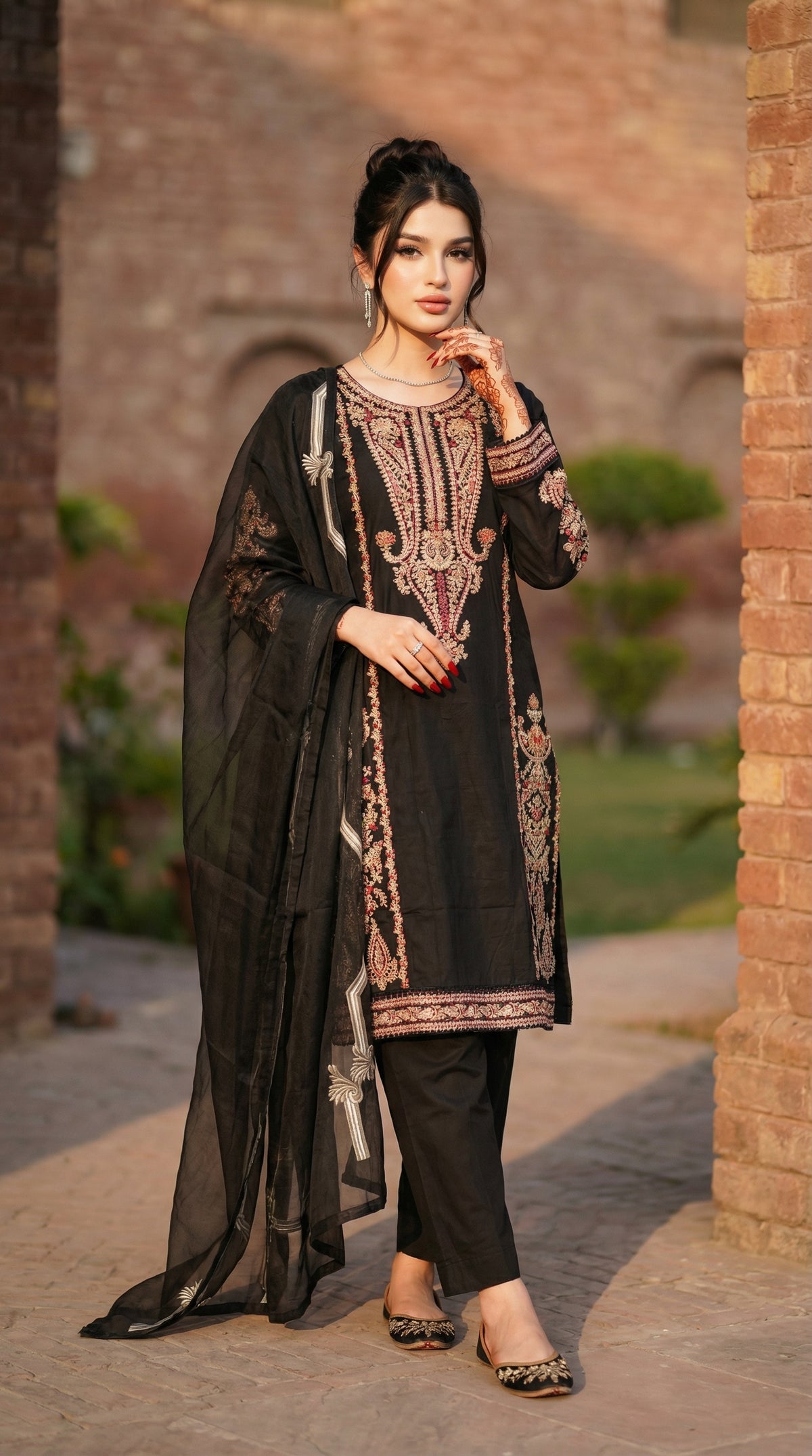 Shah-Zadi | Embroidered 3-Piece Cotton-Lawn
